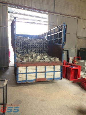 Tủ đặt Acquy ( battery cabinet ), khung đặt acquy, giá đặt accqua